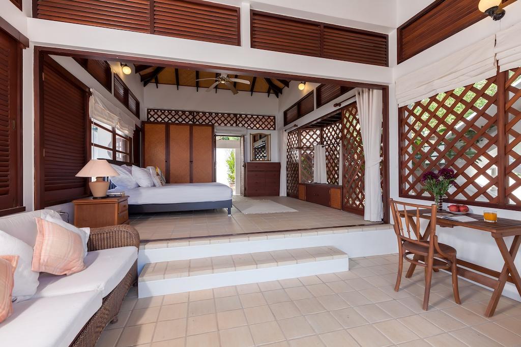 Baan Khunying - Secluded Phuket Beachfront Villa Rawai Chambre photo