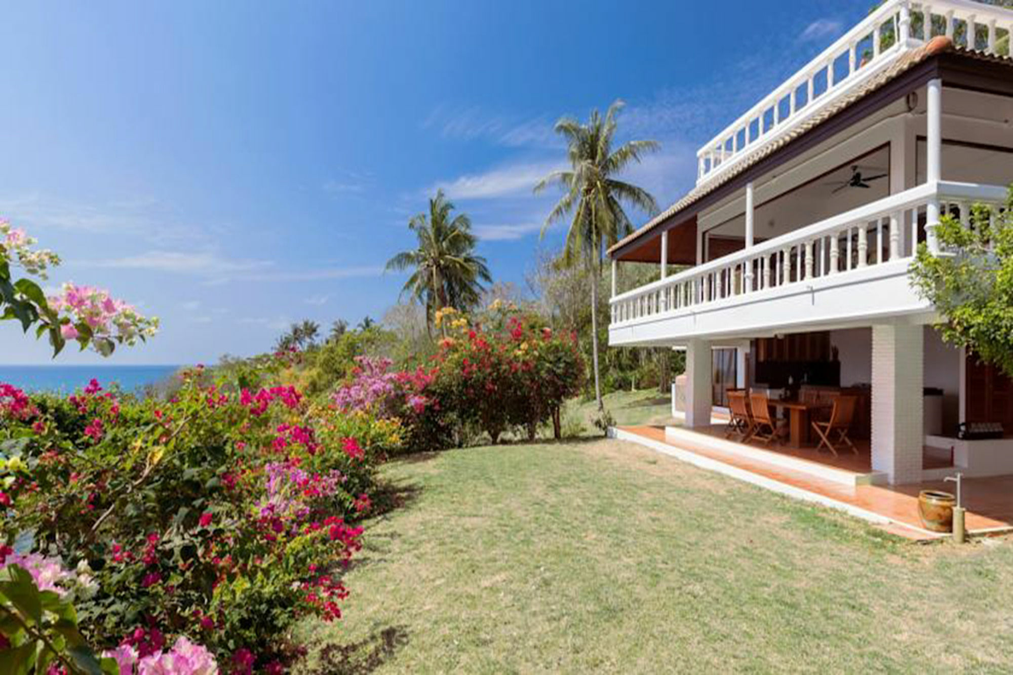 Baan Khunying - Secluded Phuket Beachfront Villa Rawai Extérieur photo
