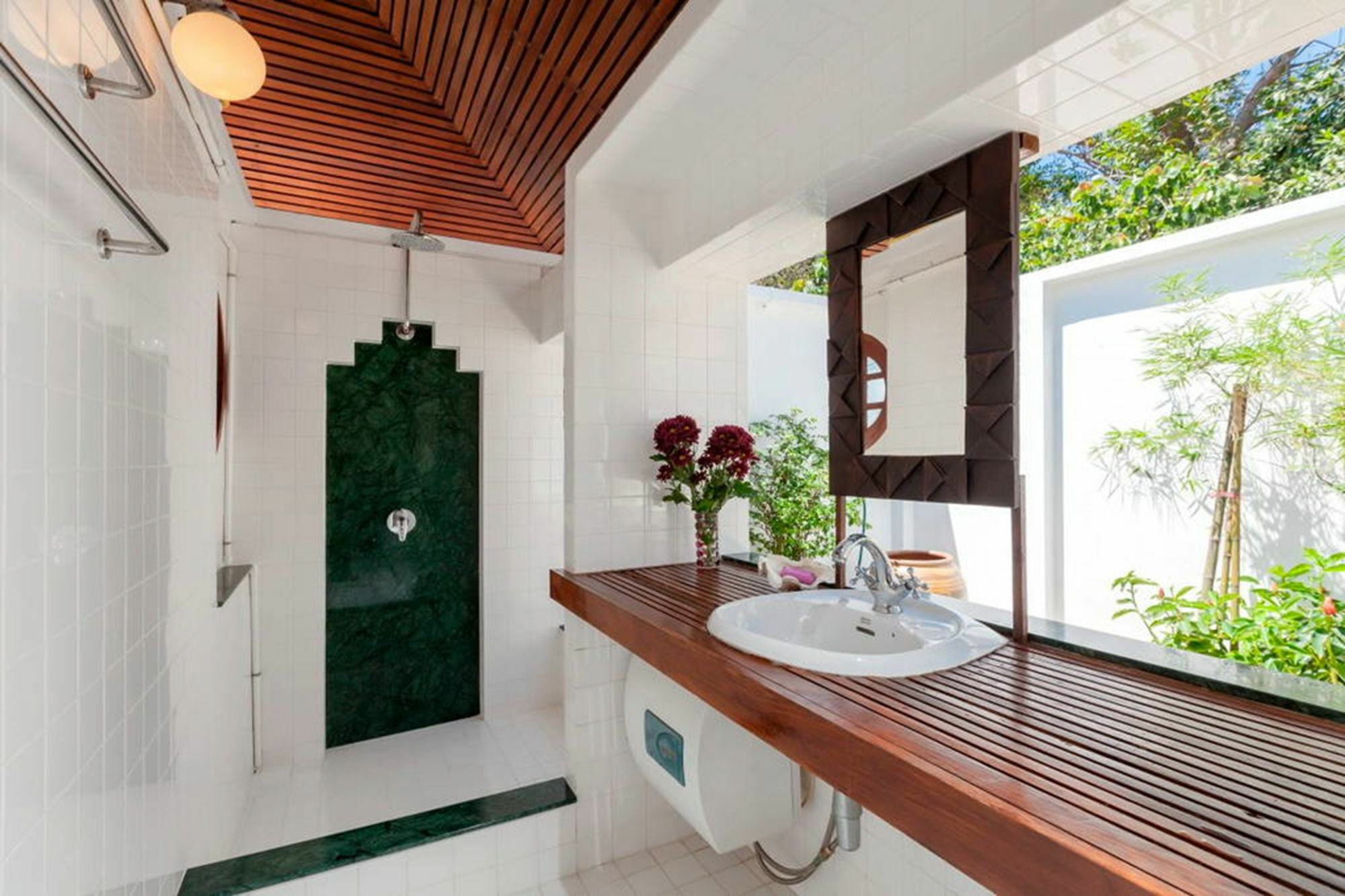 Baan Khunying - Secluded Phuket Beachfront Villa Rawai Extérieur photo