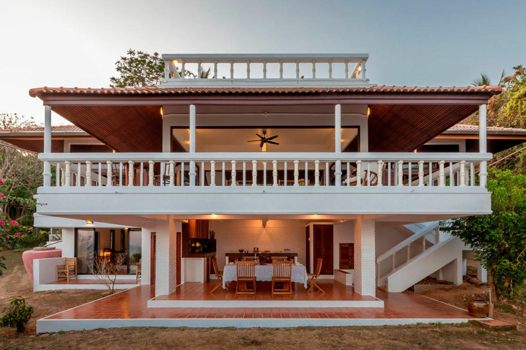 Baan Khunying - Secluded Phuket Beachfront Villa Rawai Extérieur photo